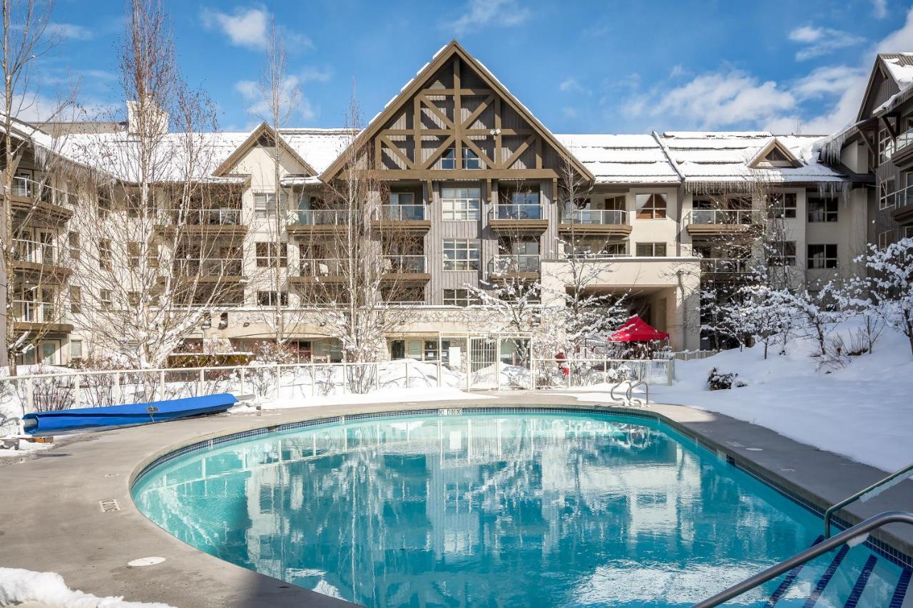 The Aspens On Blackcomb Whistler Exterior foto