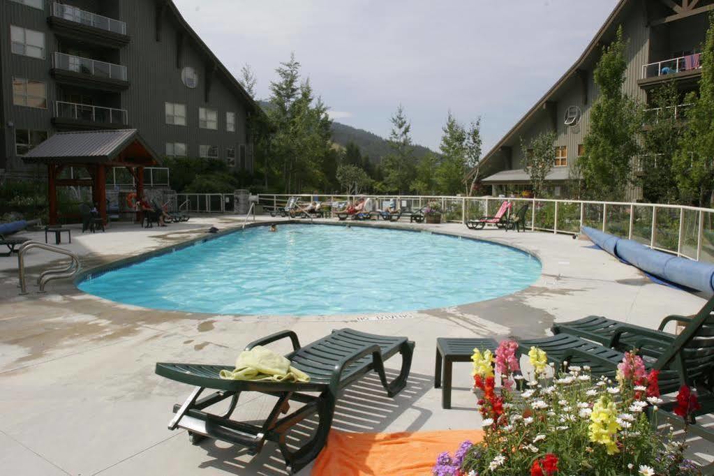 The Aspens On Blackcomb Whistler Exterior foto